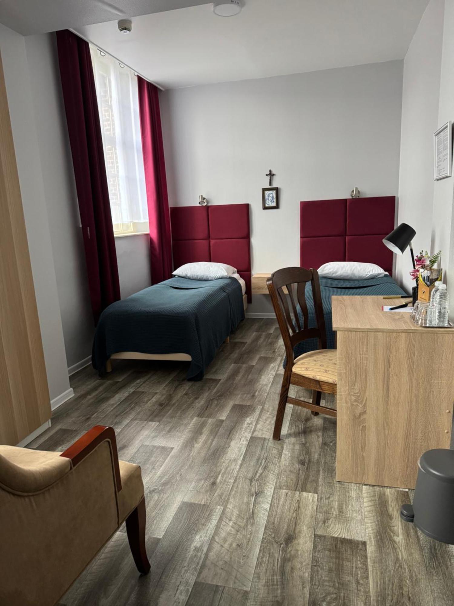 B&B Maria Hart Weert Esterno foto